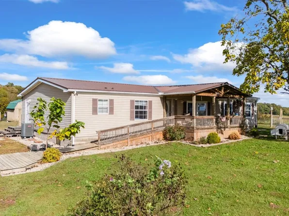 1690 Segal Rd, Brownsville, KY 42210