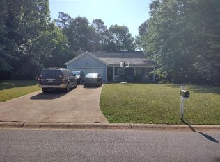 245 Saratoga Ct, Covington, GA 30016