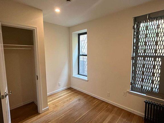 3rd image of 512 W 136th St APT 1B