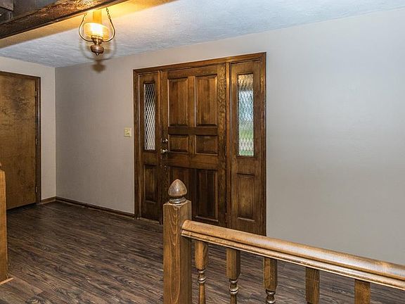 3rd image of 14120 W Hilltop Cir
