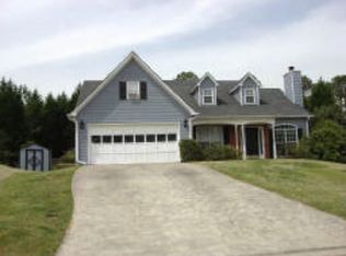 1910 Hampton Walk Ct, Hoschton, GA 30548