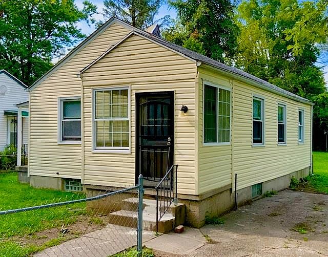 1st image of 4501 Queens Ave