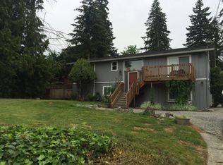 4721 N Island Dr E, Bonney Lake, WA 98391