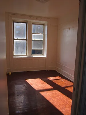 Rented by RC Realty Group of New York Inc | media 24