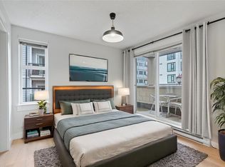 2829 Peatt Rd #201, Langford, BC V9B3V5