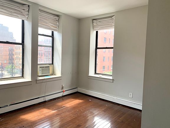 2nd image of 283 W 115th St APT 4B