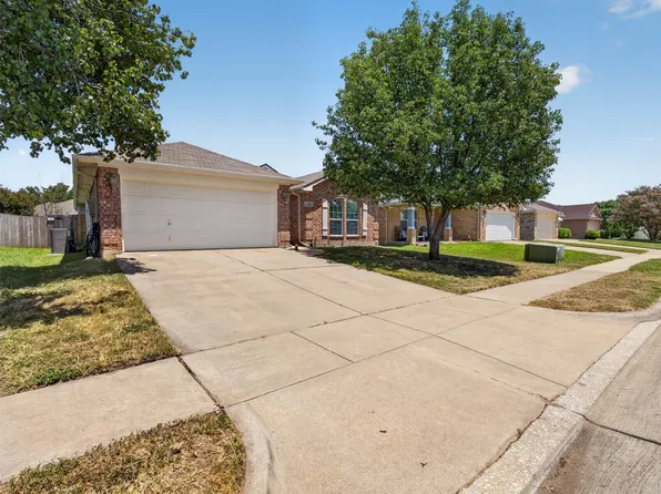9612 Linton Dr, Fort Worth, TX 76108