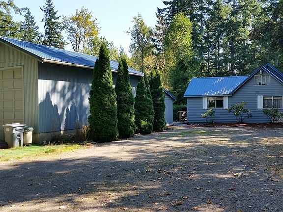 2nd image of 29517 Mountain Hwy E