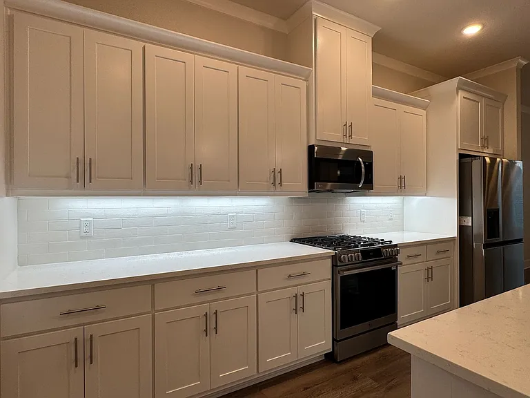 7035 Hillside Ave — Photo 20