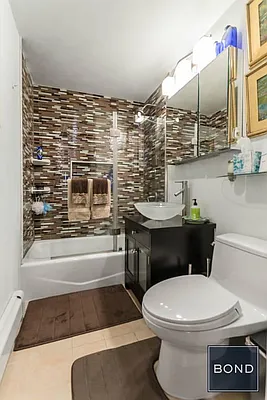 Sold by Bond New York | media 21