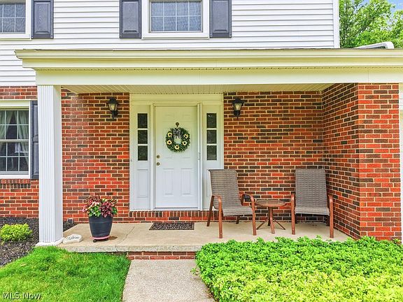2nd image of 3533 Elmbrook Dr