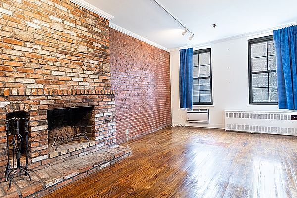 1st image of 324 Pearl St #3EF