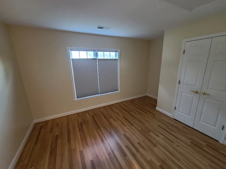 1112 Rustic Willow Ln — Photo 17