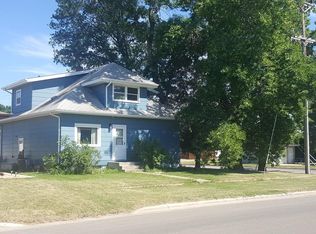1302 4th Ave NW, Jamestown, ND 58401