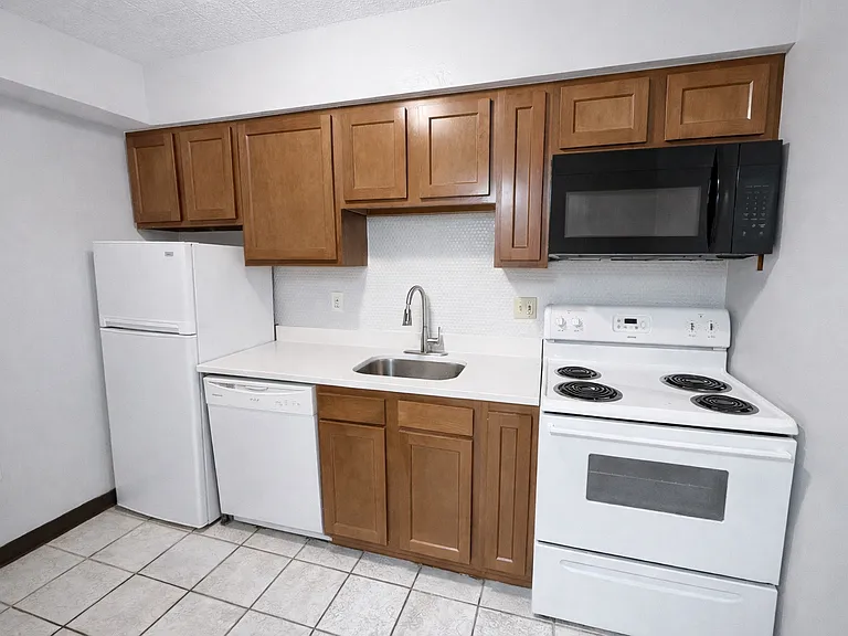 Studio Kitchen