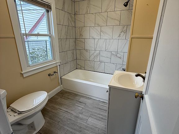 5th image of 1305 Wilson Ave Floor 2
