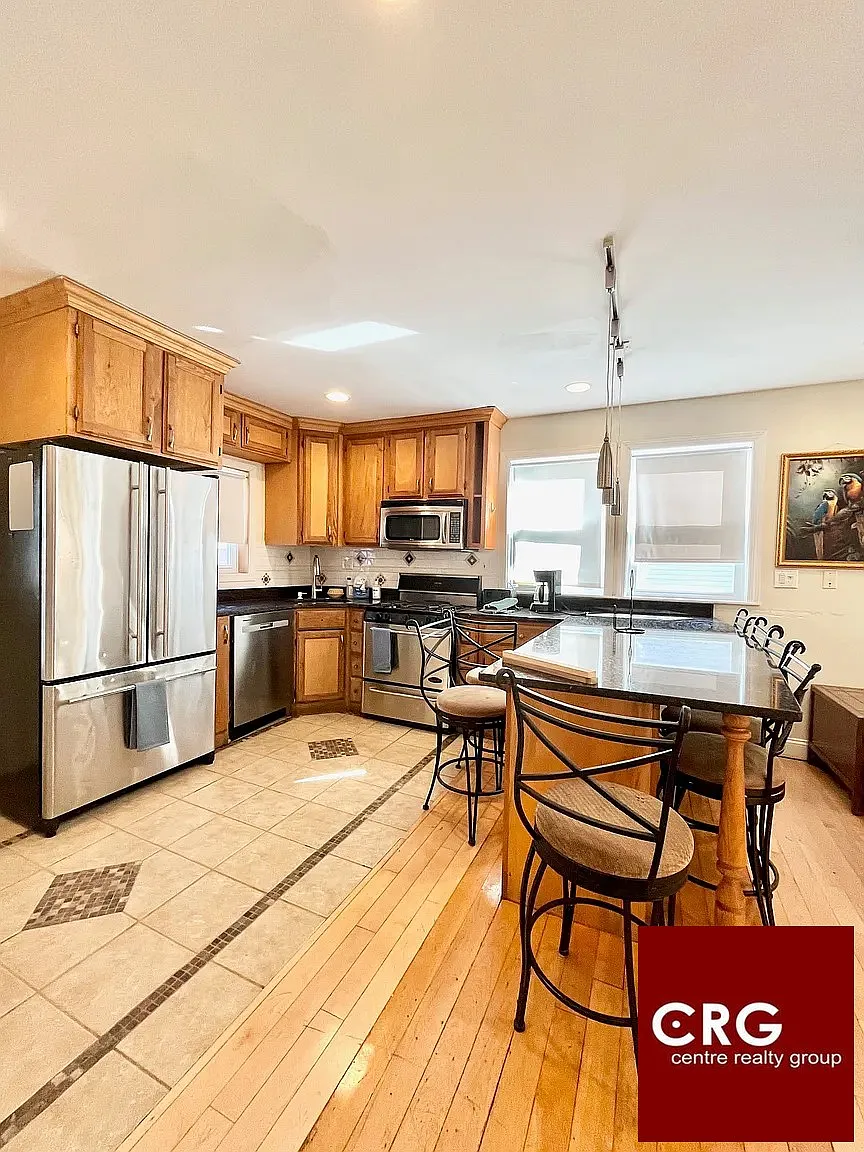 5 bed, 3.0 bath, $6,500 — Photo 1