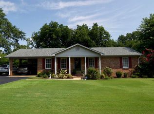 3157 Kendrick Rd, Corinth, MS 38834