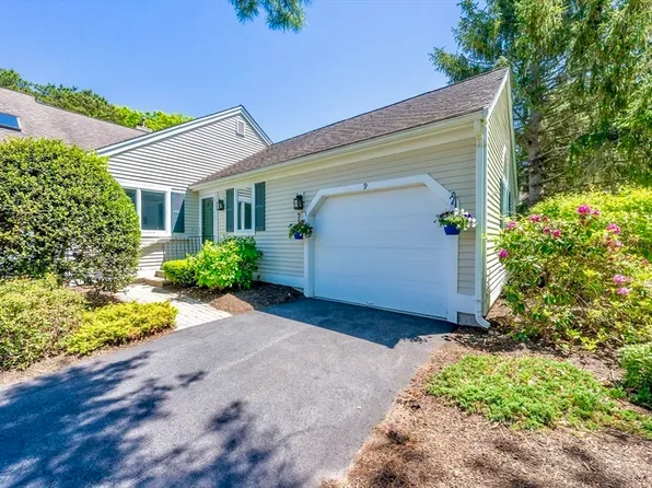 9 Longwood Rd #239, Mashpee, MA 02649