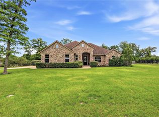 10096 Lancaster Dr, Iola, TX 77861