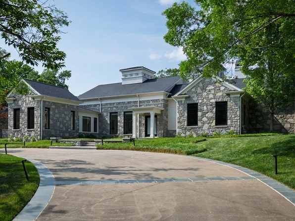 7 Colonel Winstead Dr, Brentwood, TN 37027