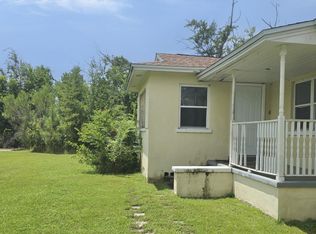 711 Sanders Ln, Panama City, FL 32401