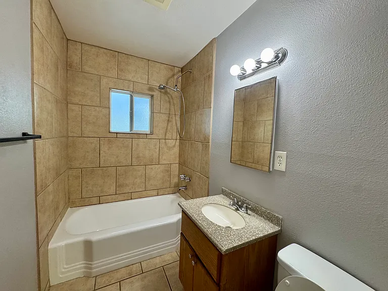 125 S Wildwood Ave — Photo 8