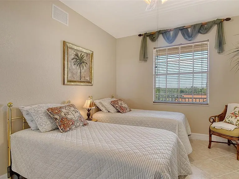 5100 Jessie Harbor Dr #504 — Photo 38