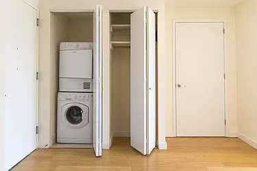 Rented by Kahen Properties