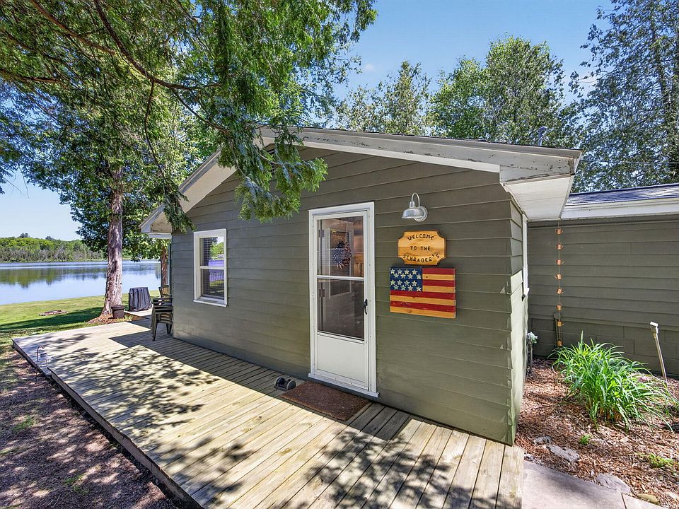 1st image of 9267 Lake Dr