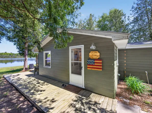 9267 Lake Dr, Reed City, MI 49677