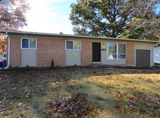 770 Starlet Dr, Florissant, MO