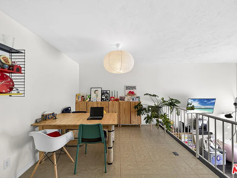 9034 Willis Ave #14 — Photo 7