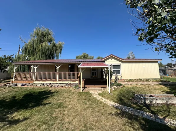 240 S Saginaw Ave, Hines, OR 97738