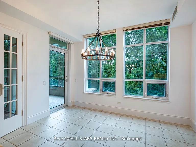 7071 Bayview Ave #211 — Photo 13