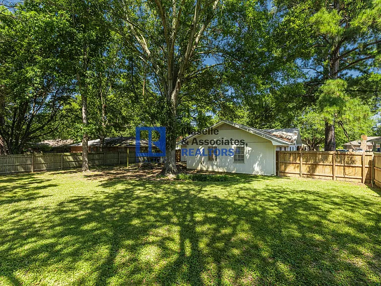 239 Traceland Dr — Photo 38