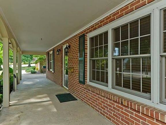Covered Front Porch