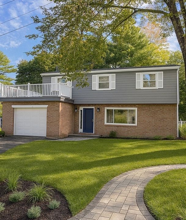 1st image of 7 Coolidge Cir