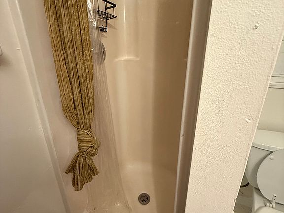4th image of 5627 5th St E #5627