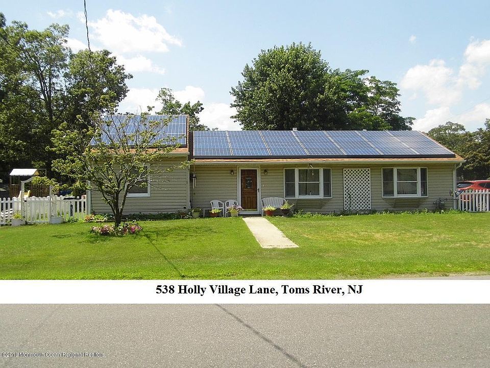 1st image of 538 Holly Village Ln