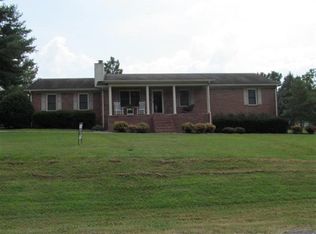 823 Chickasaw Trl, McMinnville, TN 37110
