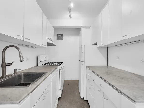 11 Fifth Avenue image 7 of 18