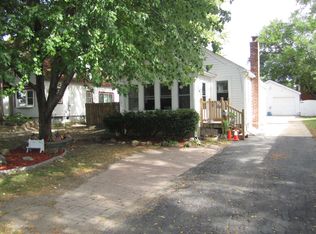 1606 Remington Rd, Rockford, IL 61108