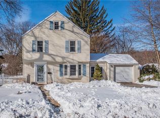 116 Pilgrim Rd, Bristol, CT 06010