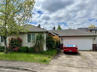 549 Nicholas Dr, Springfield, OR 97477