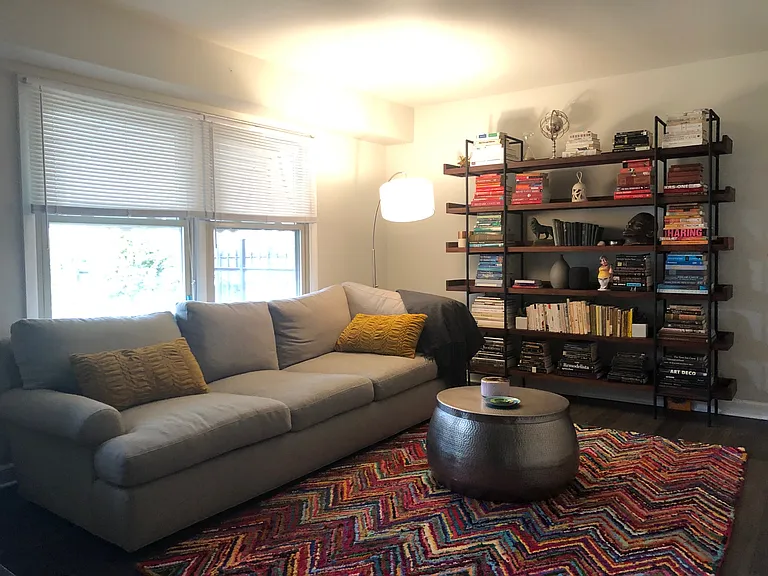 6511 S Ellis Ave — Photo 1