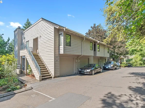 225 Cervantes, Lake Oswego, OR 97035