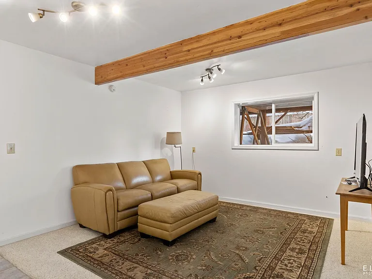 4800 Kenai Ave #2 — Photo 14