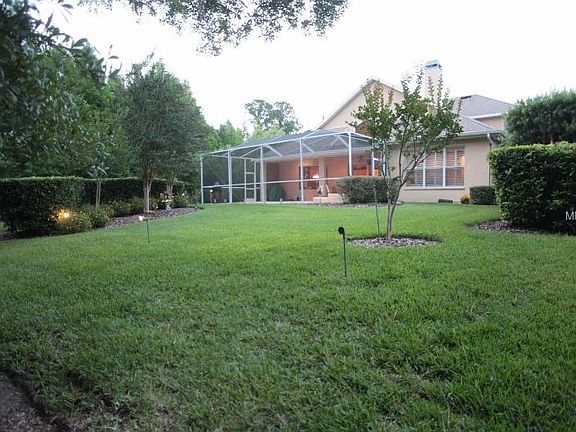 3rd image of 11401 Minaret Dr