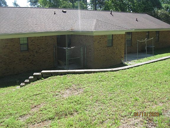 2nd image of 2911 Belwood Dr